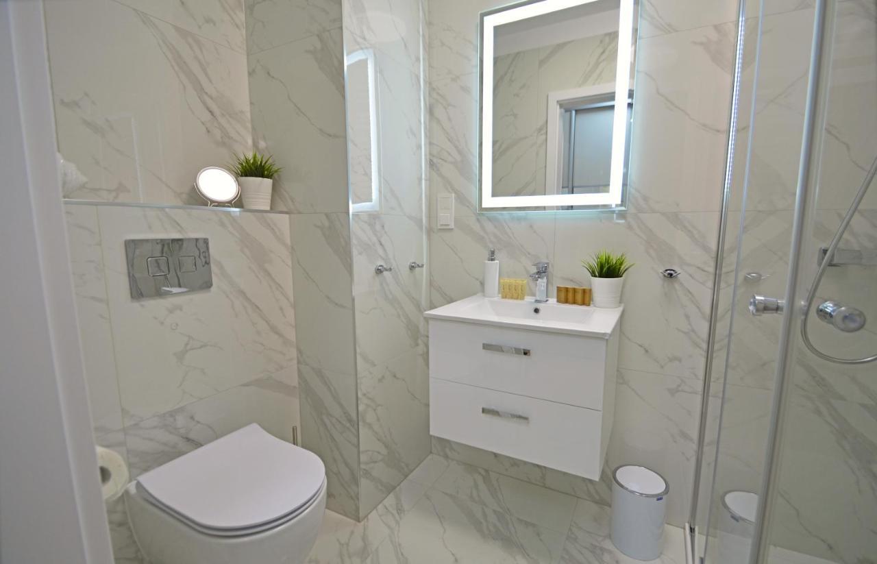 Apartamenty Bryza - Osiedle Sun Towers 38-39, Parking W Garazu Swinoujscie Exterior foto